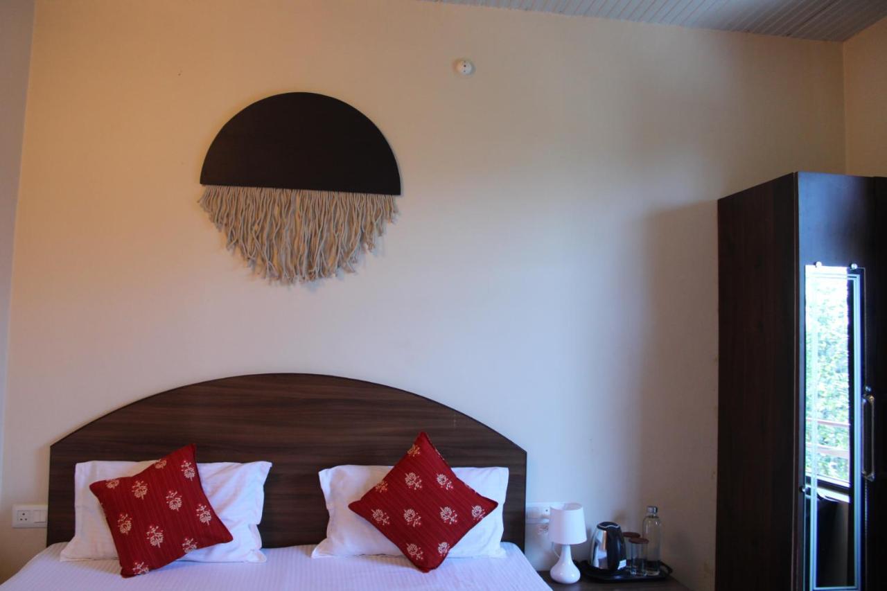 Aditya Homestay Bir-Billing Surrounded By Mountains Екстер'єр фото