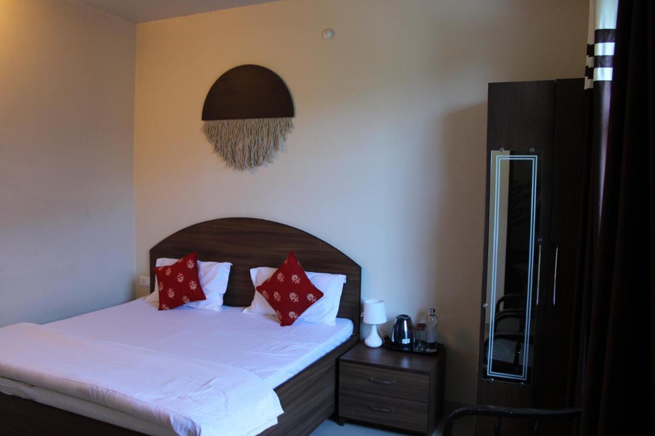 Aditya Homestay Bir-Billing Surrounded By Mountains Екстер'єр фото