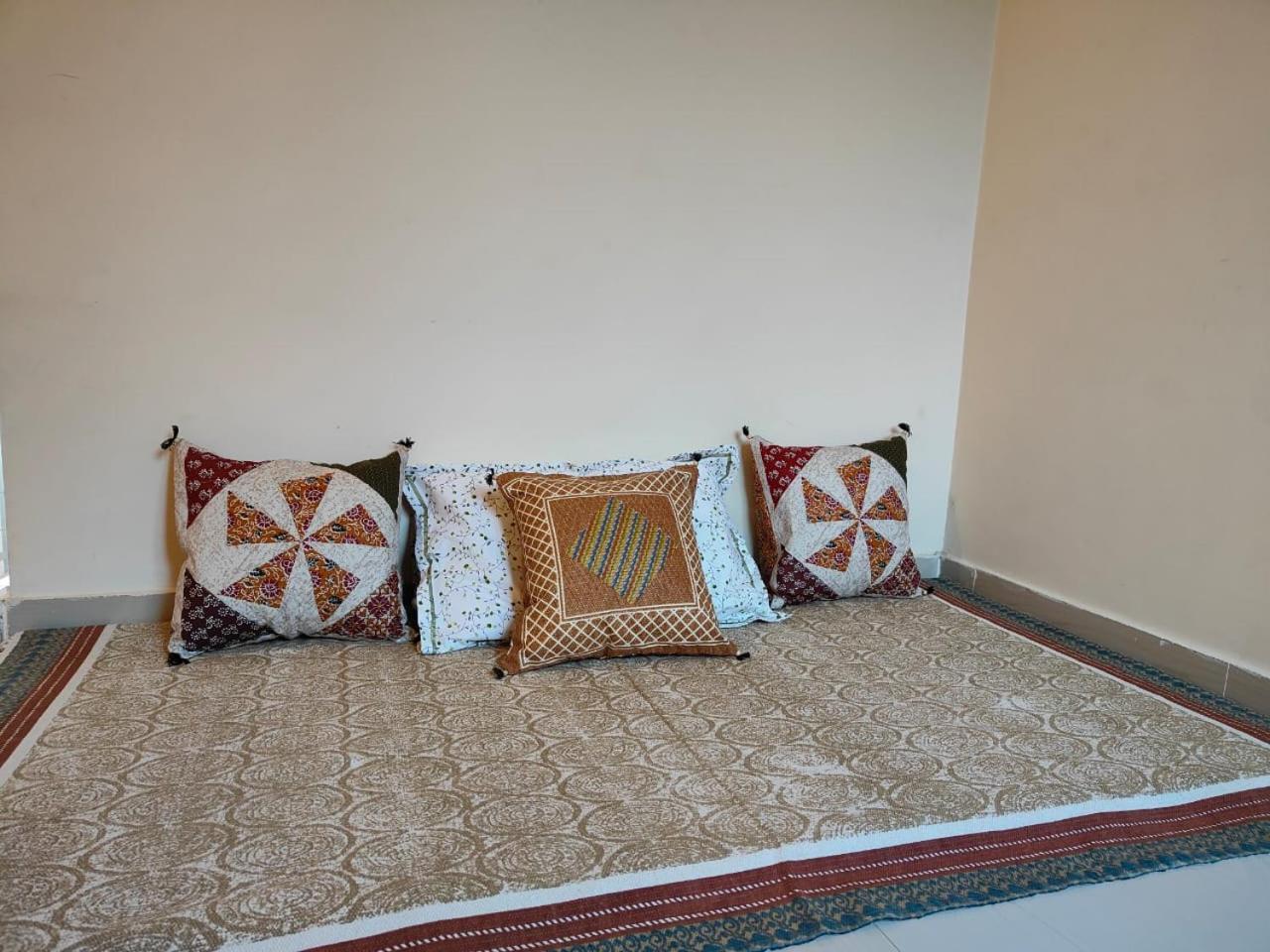 Aditya Homestay Bir-Billing Surrounded By Mountains Екстер'єр фото