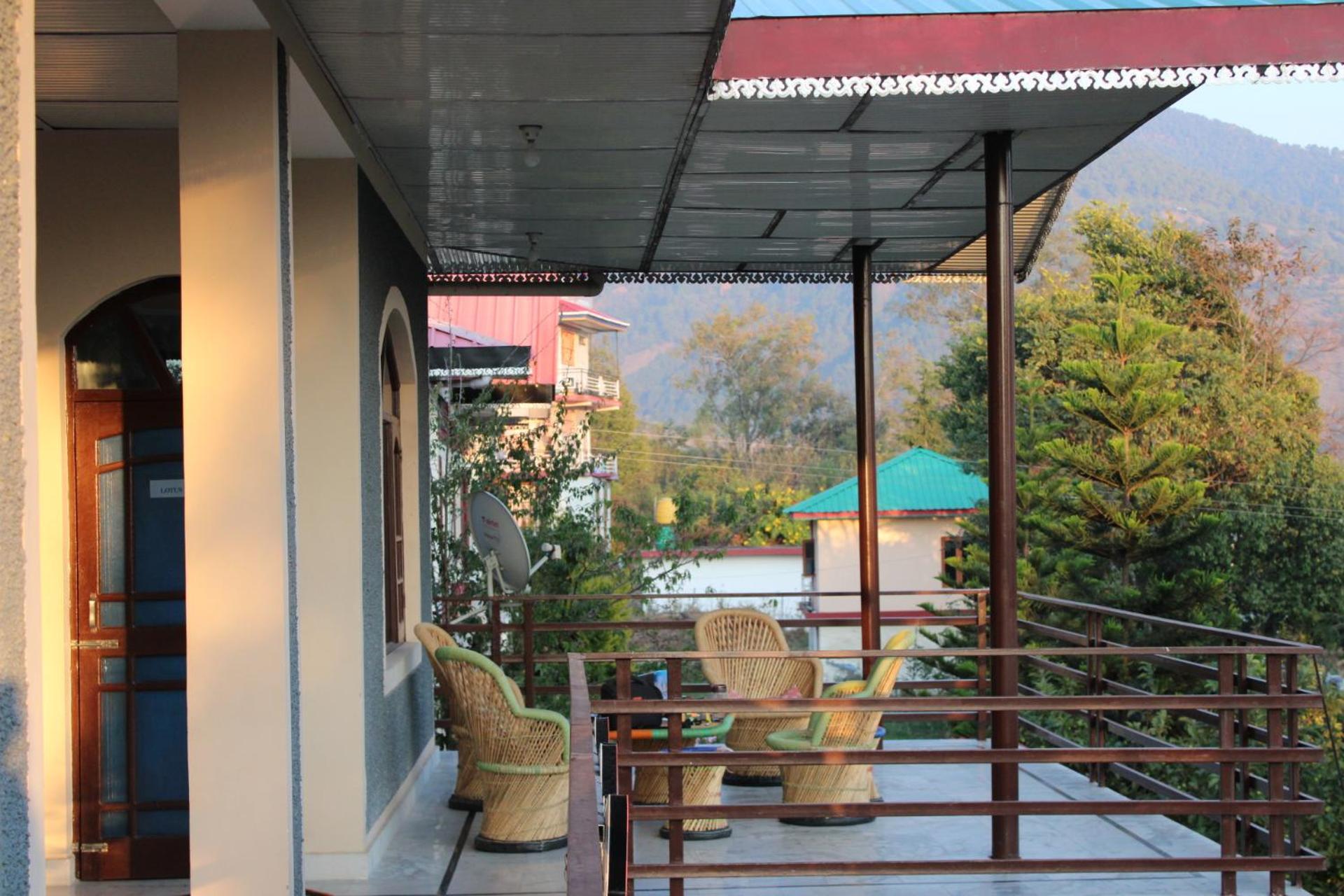 Aditya Homestay Bir-Billing Surrounded By Mountains Екстер'єр фото