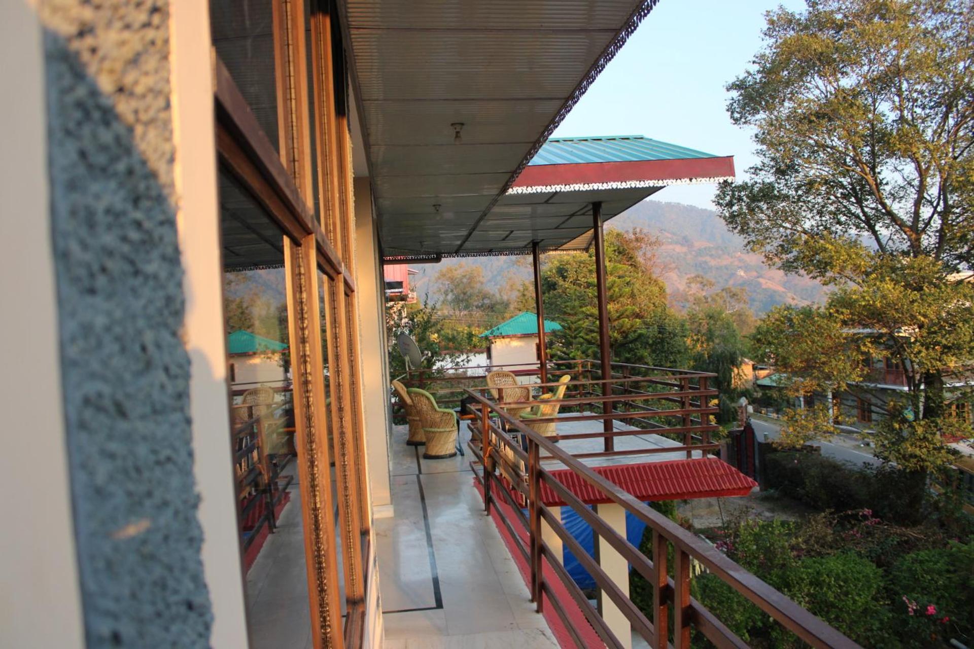 Aditya Homestay Bir-Billing Surrounded By Mountains Екстер'єр фото