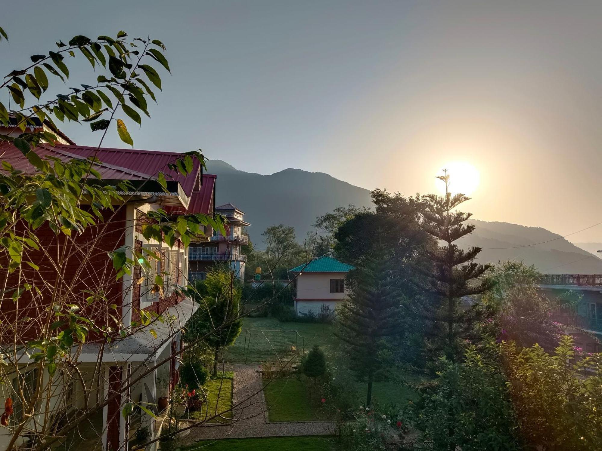 Aditya Homestay Bir-Billing Surrounded By Mountains Екстер'єр фото