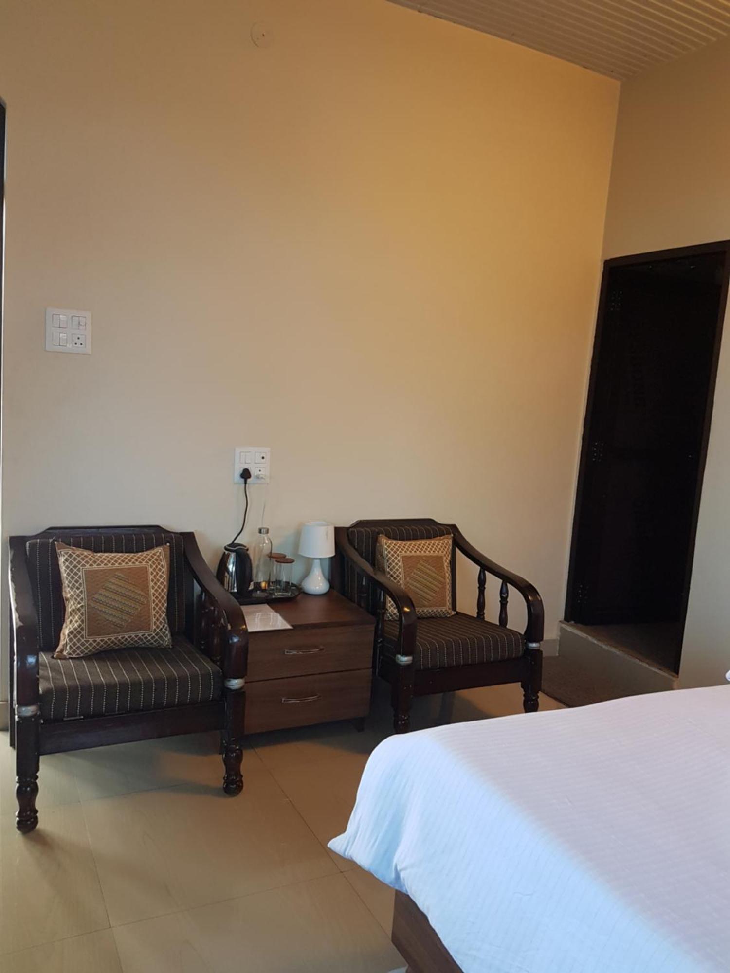 Aditya Homestay Bir-Billing Surrounded By Mountains Екстер'єр фото